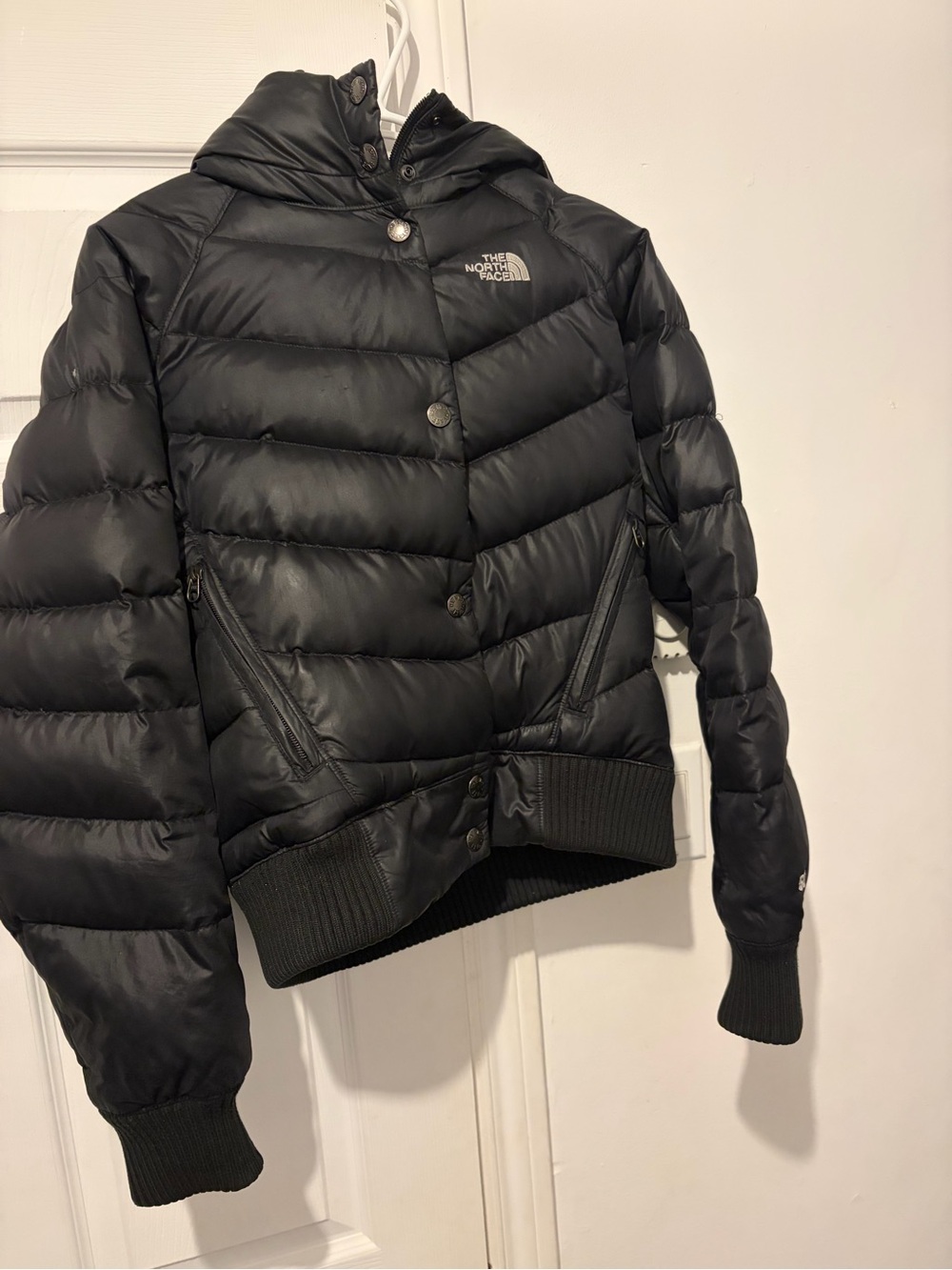 The North Face Women's Black Hooded Quilted Puffer Jacket